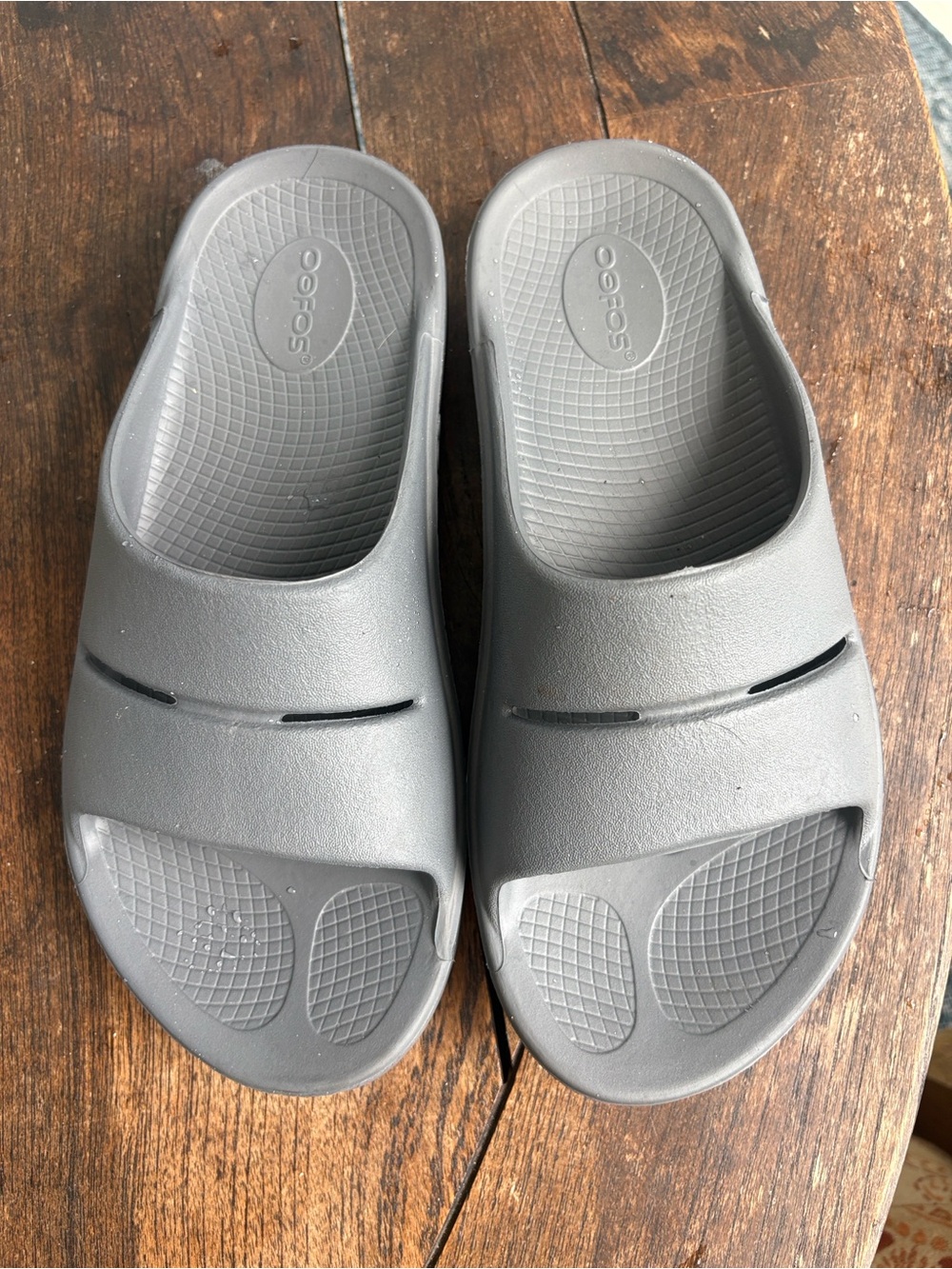 OOFOS Ladies Gray Recovery Slide Sandals - Lightweight Slip-On